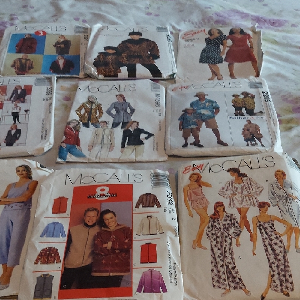 McCall's Vintage Sewing Pattern Collection. #1 - Picture 13 of 13